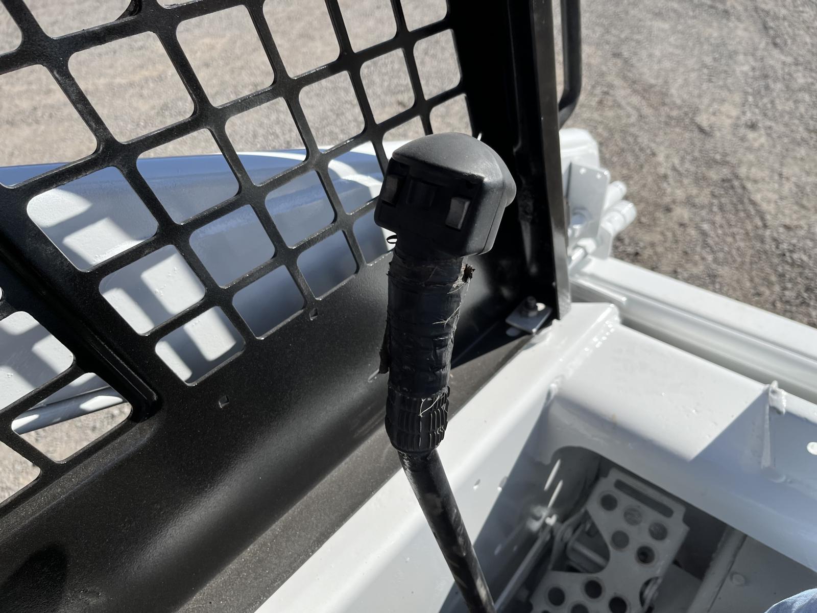 ./imagenes/INVOICE/2019/15853/SKID STEER BOBCAT 753 (13).JPG